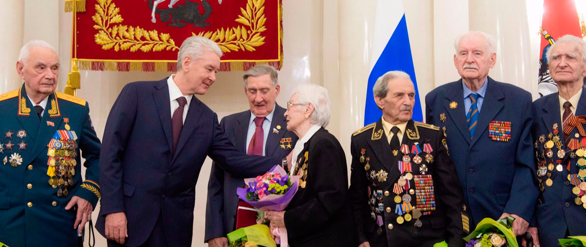 Правительство Москвы окажет материальную помощь ветеранам
